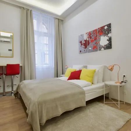 St King 11 By Staymood Holidays
